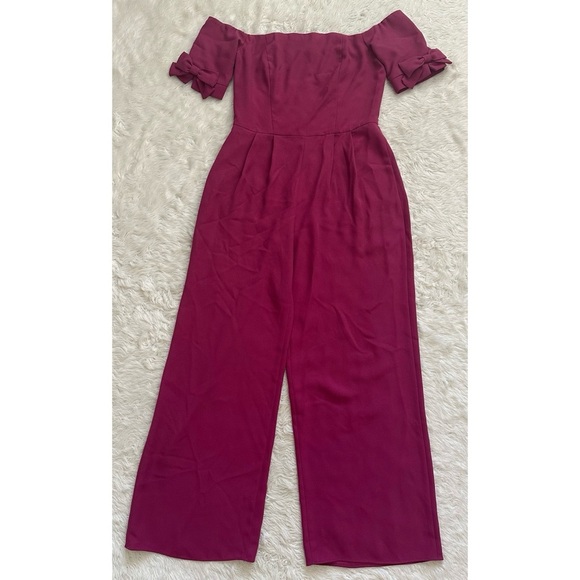 Gal Meets Glam Jumpsuit Meredith Crepe Off the Shoulder Wide Leg Petite Sz 6P - Picture 4 of 14